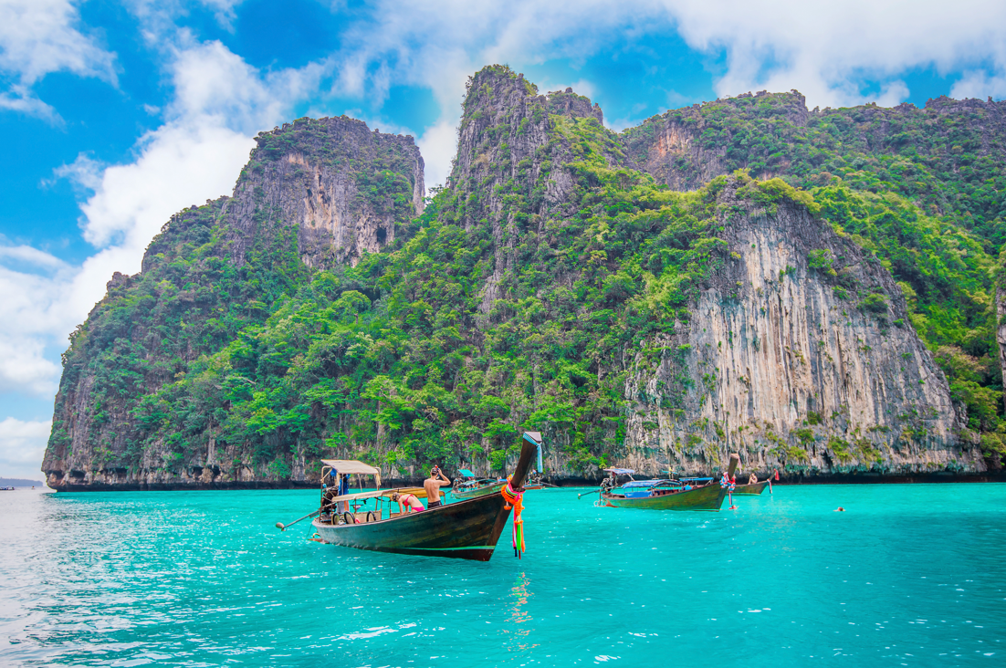 Phi Phi Island One Day Trip by Speedboat from Krabi