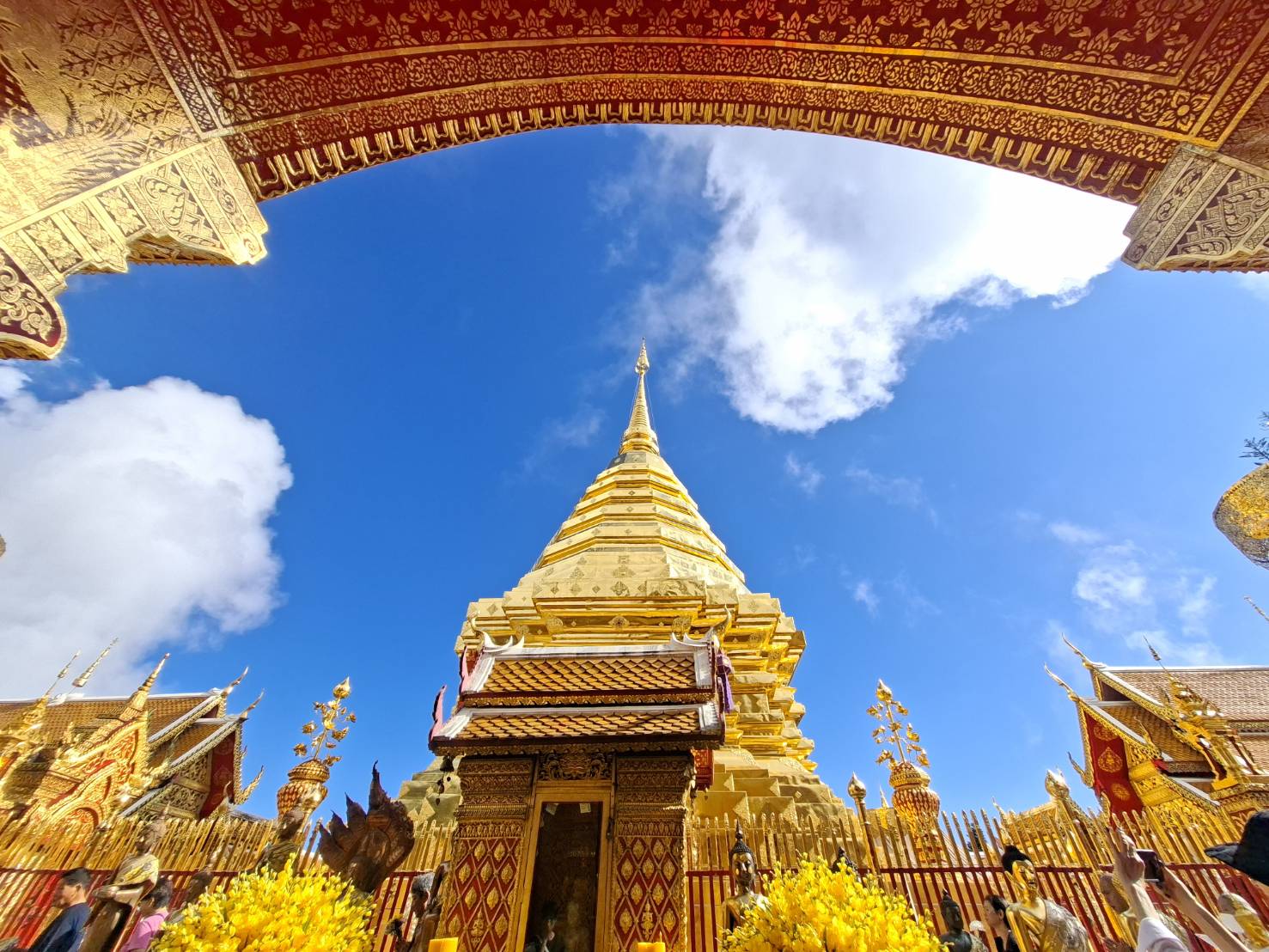 Doi Suthep Temple & Hmong Hill Tribe Village Half-Day (Hotel Pick)