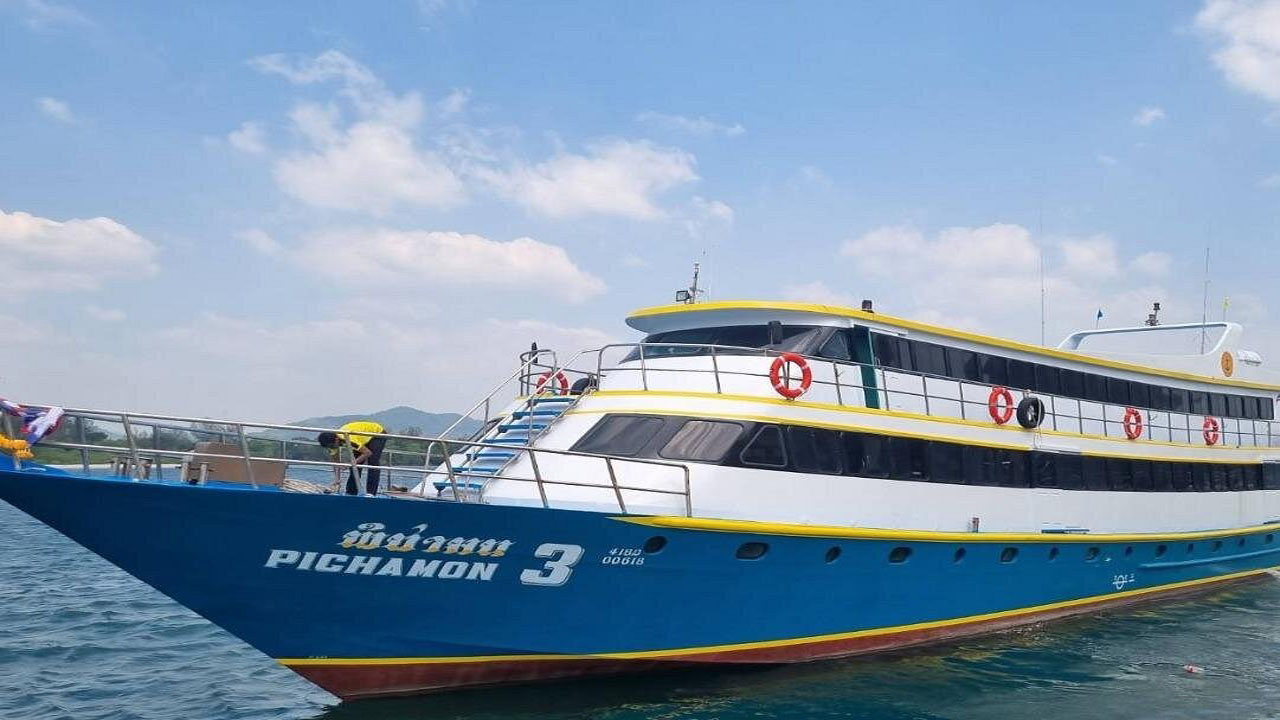 Koh Phangan To Donsak Catamaran by Koh Life